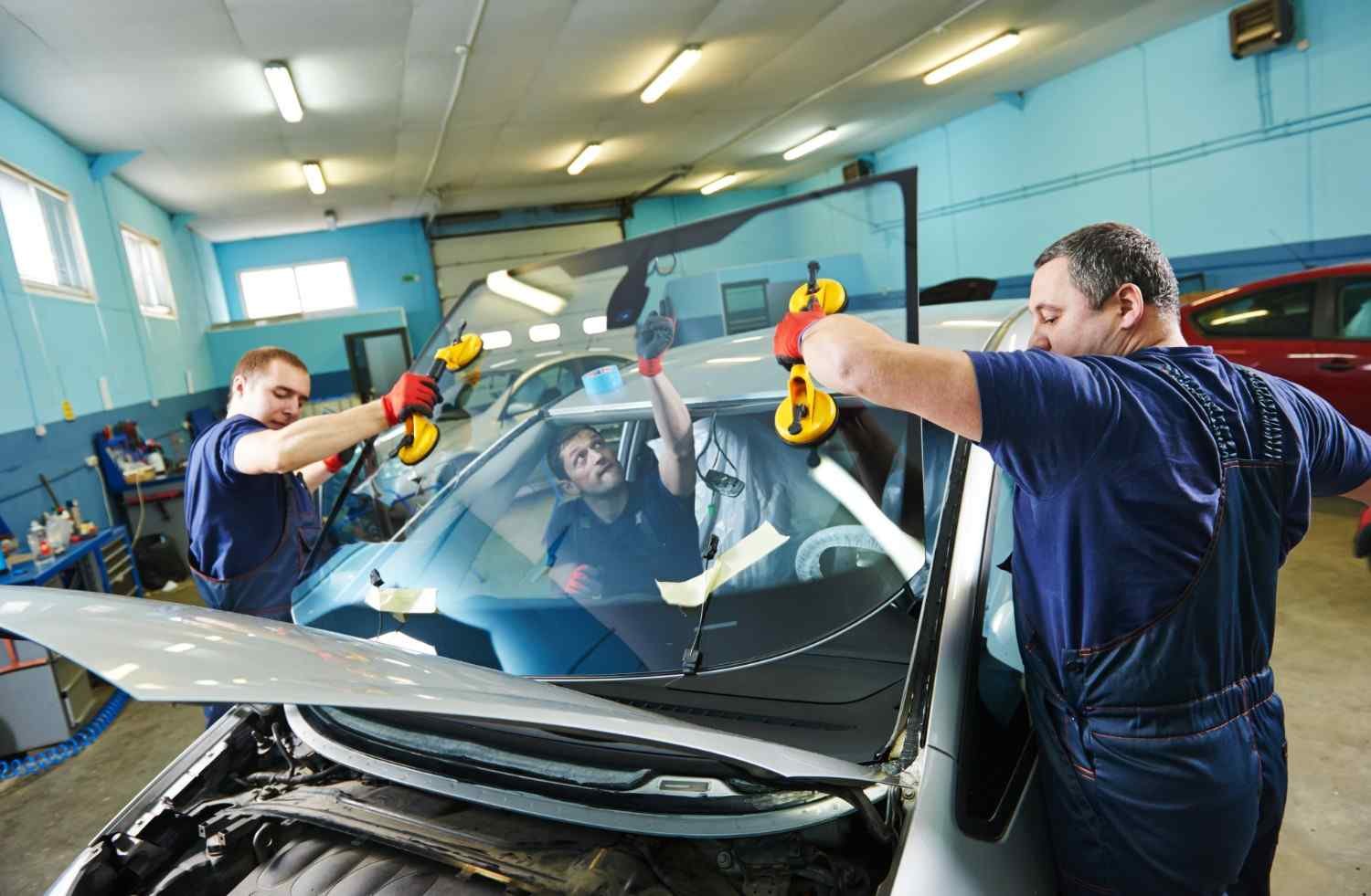 Trust Phoenix Mobile Auto Glass in Tempe, AZ for Reliable Auto Glass Repair