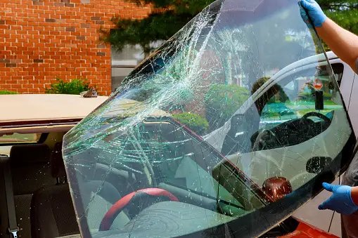 Why Choose Phoenix Mobile Auto Glass?